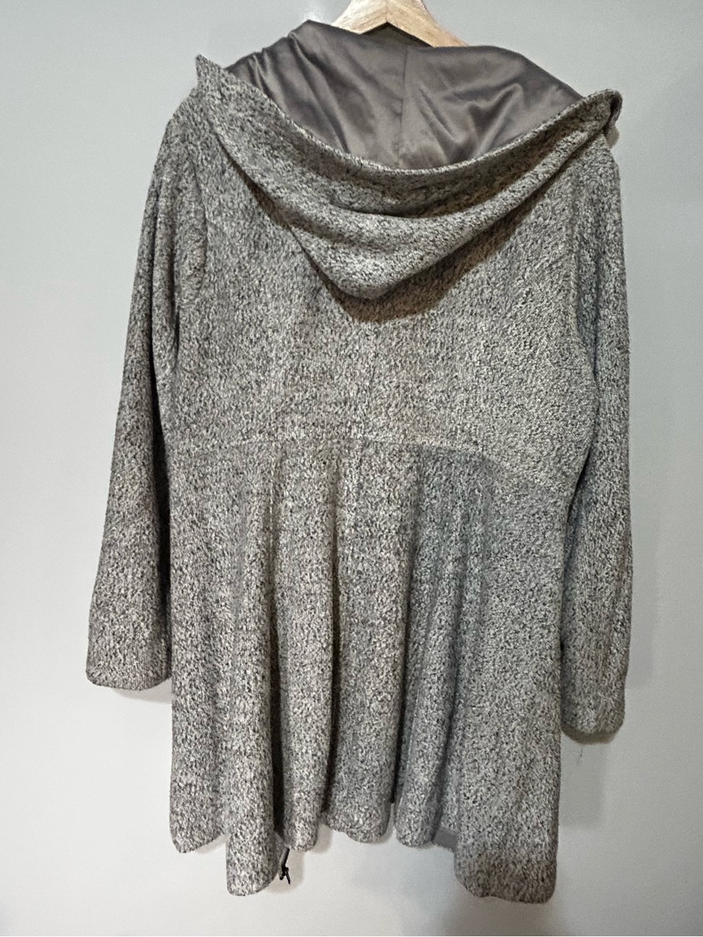 Torrid Grey Brushed Hacci Hooded A-Line Coat 1X - Picture 5 of 7